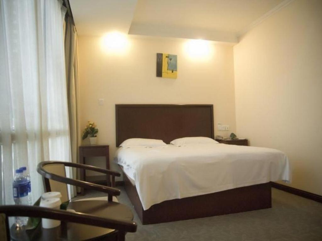 Greentree Inn Suzhou Guanqian Yangyuxiang Metro Station Business Hotel Eksteriør billede
