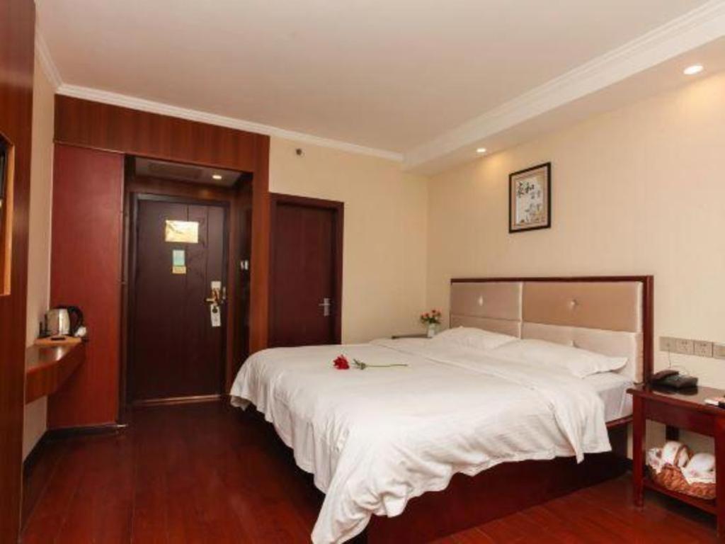 Greentree Inn Suzhou Guanqian Yangyuxiang Metro Station Business Hotel Eksteriør billede