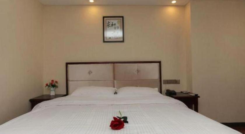 Greentree Inn Suzhou Guanqian Yangyuxiang Metro Station Business Hotel Eksteriør billede